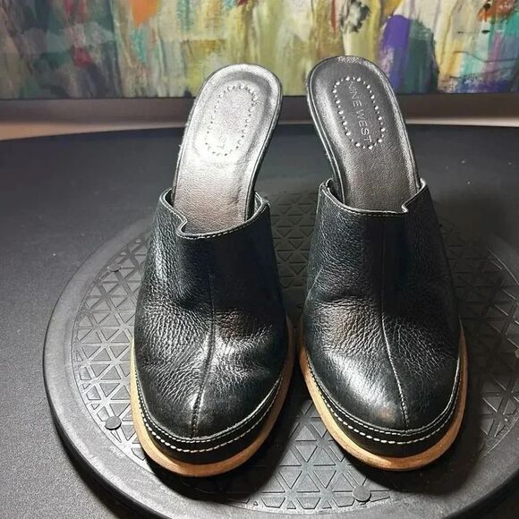 🔥LIKE NEW🔥 Sexy / Comfy / Cute / Size: 8.5 / Heel Height: 4 inches - Picture 2 of 5